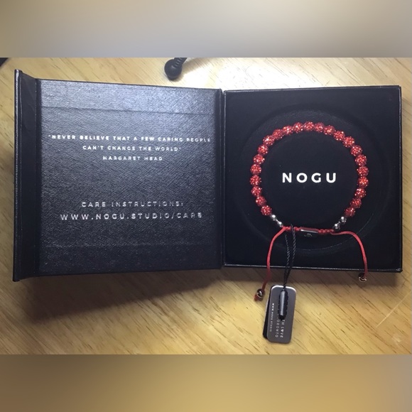 ❤️❤️ Mini Ruby Kikiballa Crystal x Red String Bracelet ❤️❤️ - Picture 2 of 5